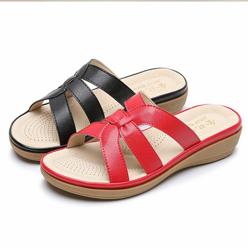 Kvinner Cut-out Pustende Bærbare Comfy Casual Beach Wedges Tøfler