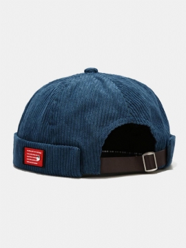 Menn Og Kvinner Corduroy Casual Retro Personlighet Mote Brimless Beanie Skull Hat Utleier Hat