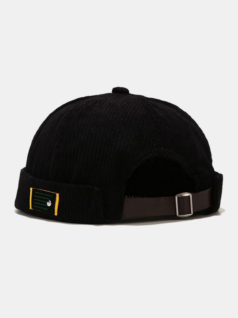 Menn Og Kvinner Corduroy Casual Retro Personlighet Mote Brimless Beanie Skull Hat Utleier Hat