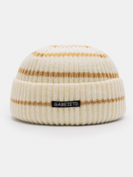 Unisex Akrylstrikket Farge Kontrast Nålestripe Brevetikett All-match Brimless Beanie Utleier Cap Skull Cap