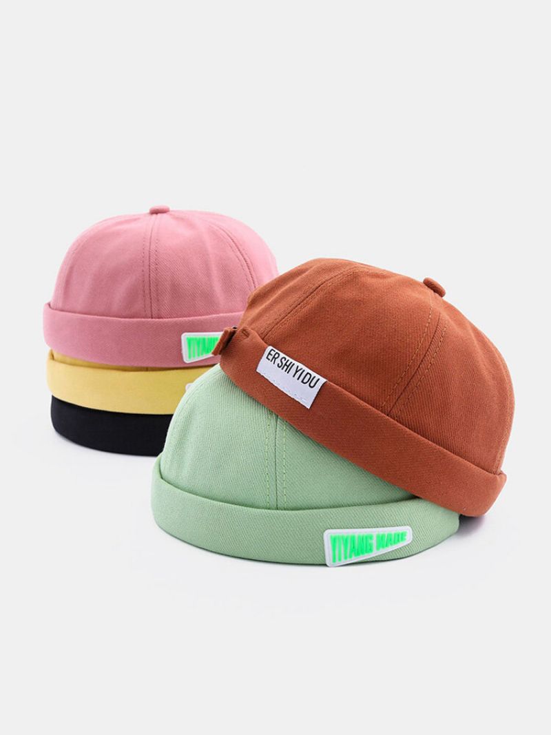 Unisex Bomullsbokstaver Mønsterlappeetikett All-match Brimless Beanie Landlord Cap Skull Cap