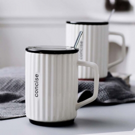 Creative Simple Ceramic Cup Nordic Household Milk Cup Med Lokk Skje Kontordrikkekrus