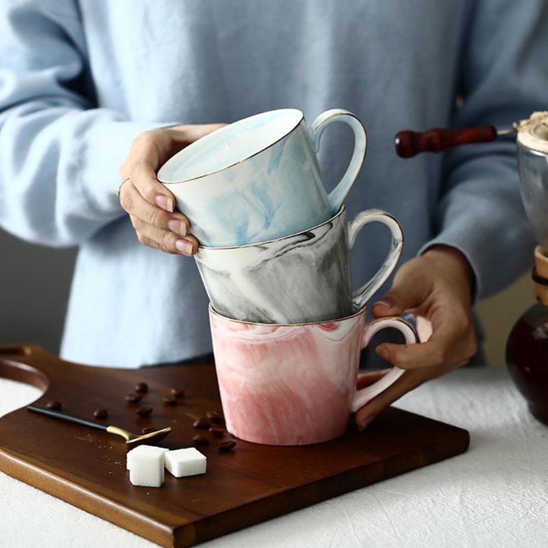 Nordisk Stil Fargerikt Keramikkkrus Marmorkorn Med Lokk Og Håndtak Ember Black Kaffekopper