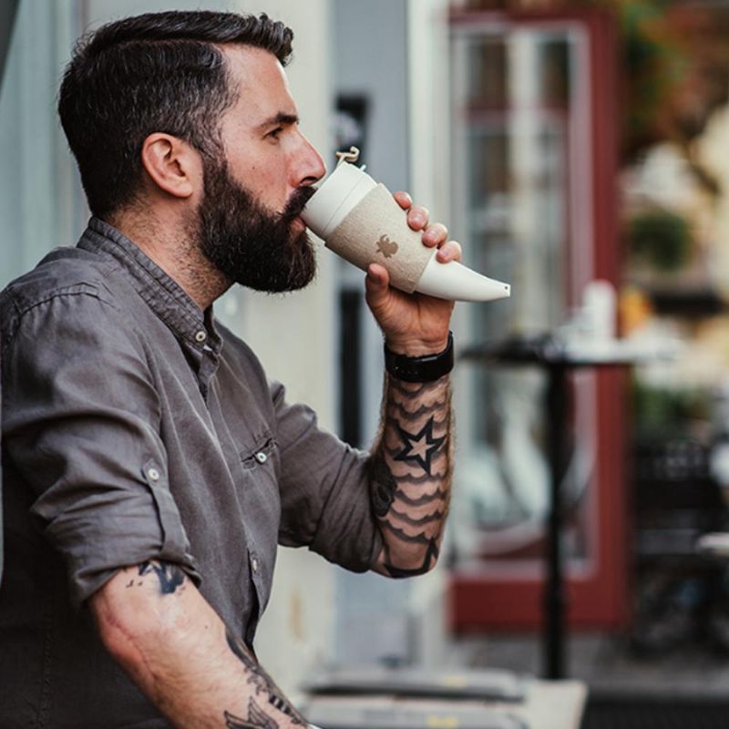 Stilig Kreativ Geiteklo Modell Kaffekrus Med Deksel Lær Cup Cover Supporter Bærbar Outdoors Cup