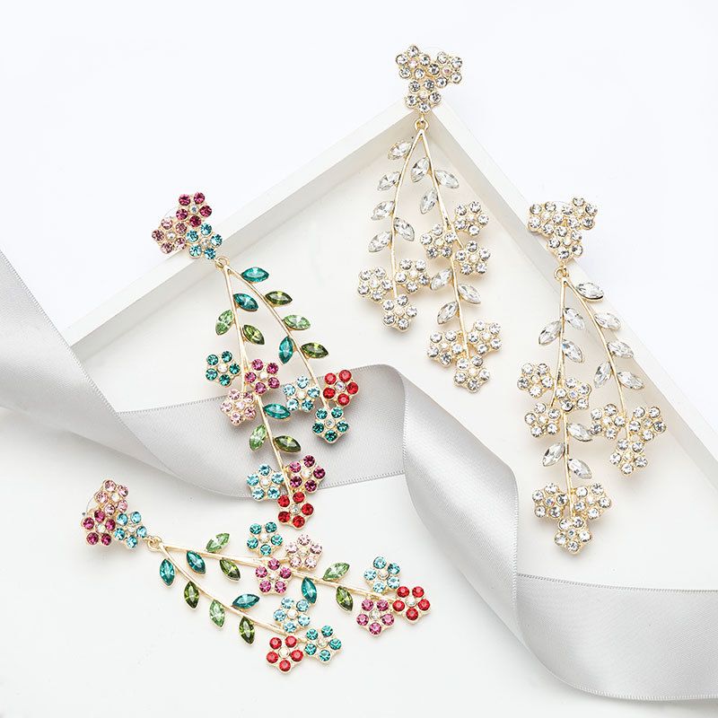 Alloy Rhinestone Flower Branch Øredobber For Kvinner