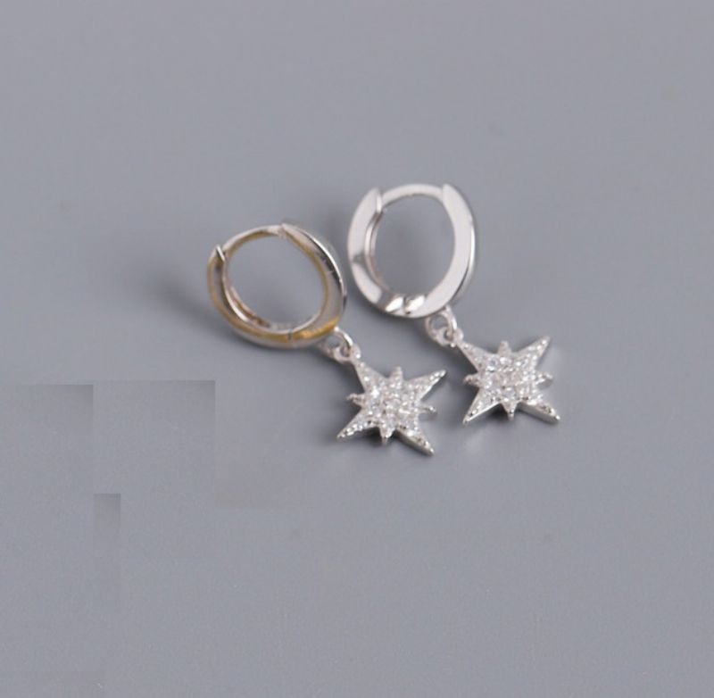 Micro Pave Cubic Zirconia 925 Sterlingsølv North Star Dangle Øredobber