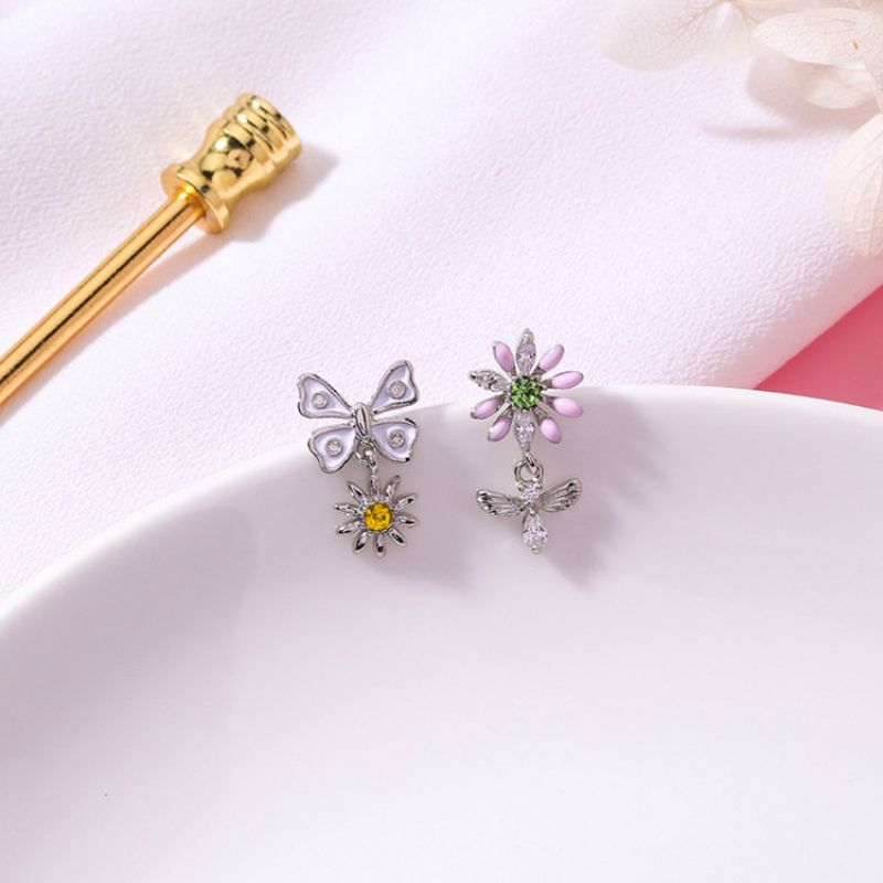 Sweet Flower Butterfly Stud Øredobber Anallergic Sterling Silver Needle Rhinestone Kvinners