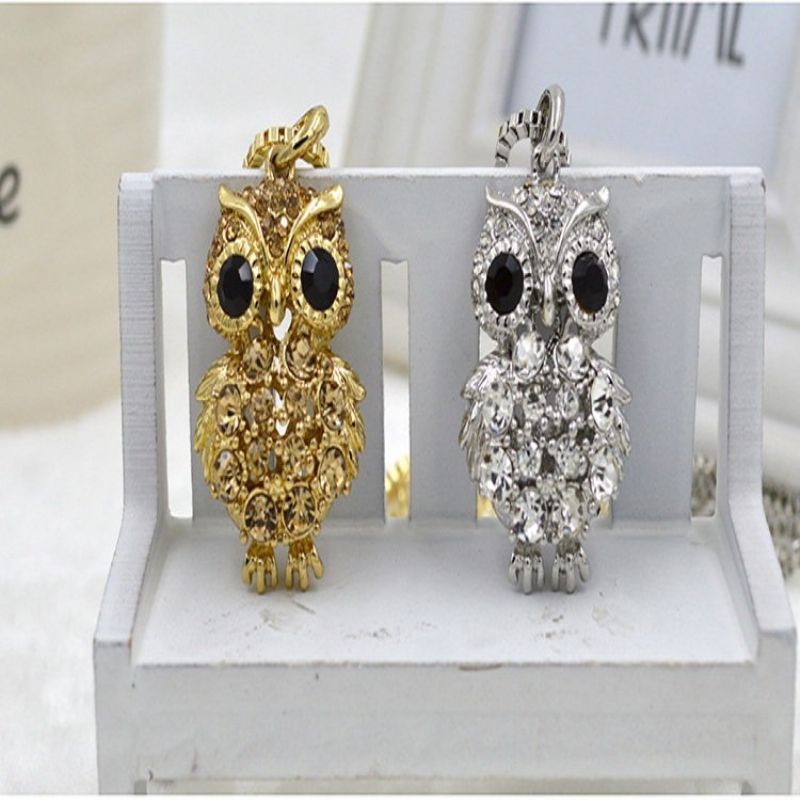 Søt Anheng Halskjeder Sølv Gull Rhinestone Night Owl Genser Sjarm For Kvinner