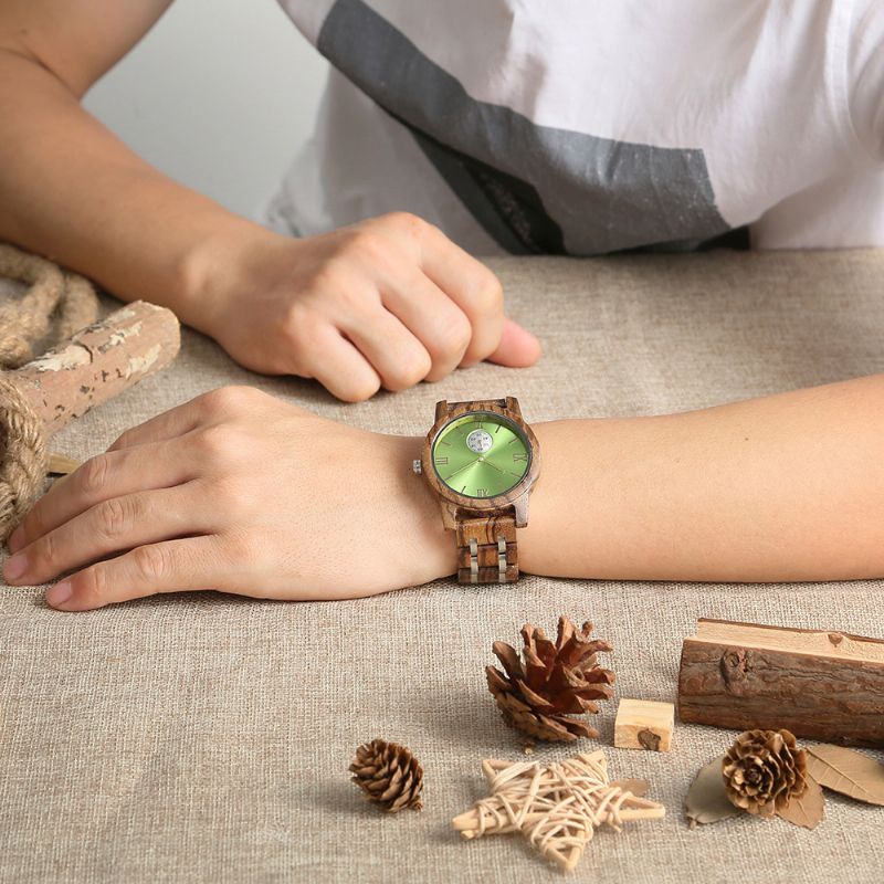 Casual Wood Watch Med Watchcase Og Armbånd For Unisex Bruk Vanntett Japansk Quartz Movement Tre-stål-blandet Armbåndsur