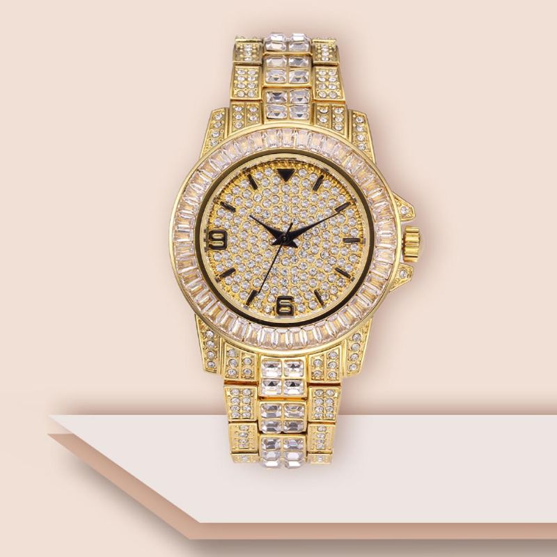 New Men Fashion Utsøkt Vanntett Diamond Date Quartz Watch Gull Rustfritt Stål Business Luxury Herreklokker