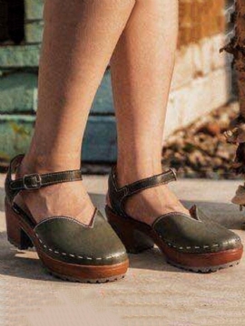 Pluss Størrelse Kvinner Vintage Casual Rund Tåspenne Chunky Heel Pumps