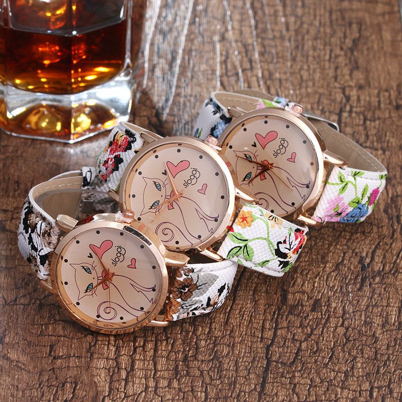 Trendy Cat Flower Pu-skinnarmbånd Retro Quartz Dame-remklokker For Henne