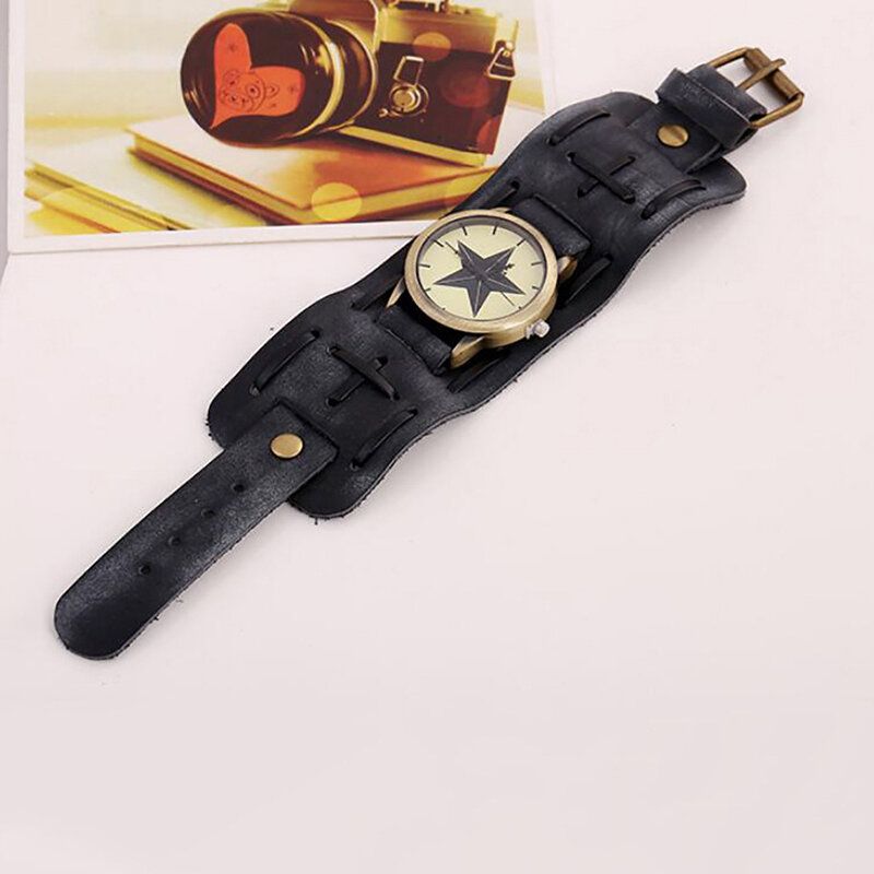 Vintage Cow Leather Armbånd Watch Justerbar Nagle Multi-layer Unisex Quartz