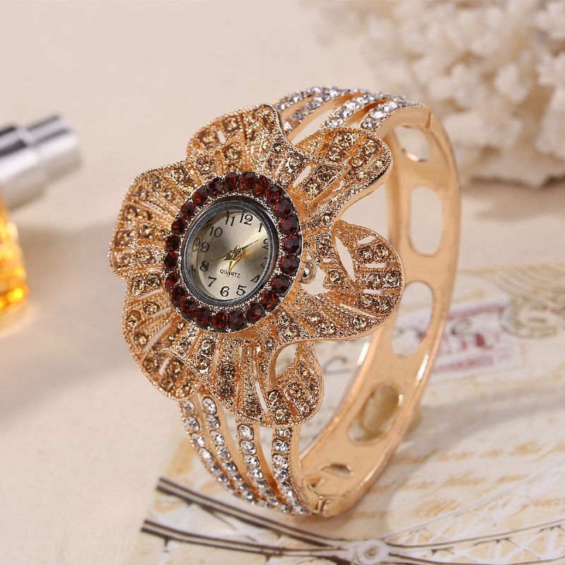 Vintage Geometrisk Stor Flower Disc Armbånd Watch Personlighet Rhinestone Quartz Armbåndsur