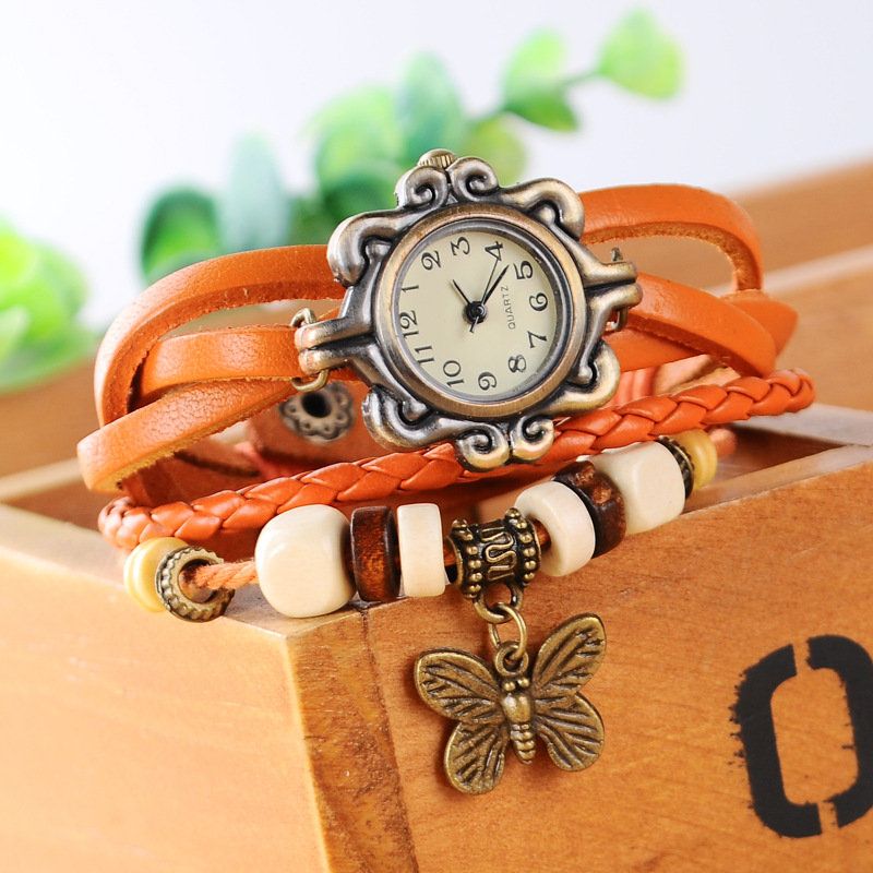 Vintage Quartz Armbåndsur Butterfly Pendant Beaded Leather Multilayer Watch Etniske Smykker For Kvinner