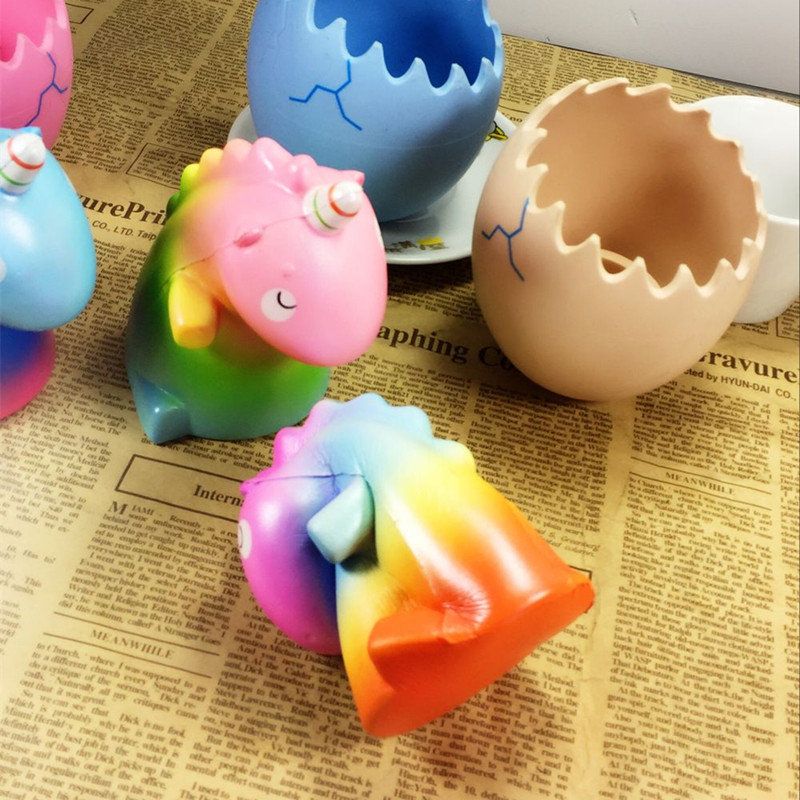 Eric Squishy Unicorn Dragon Kjæledyr Dinosaur Egg Slow Rising Med Emballasje Collection Gift Toy