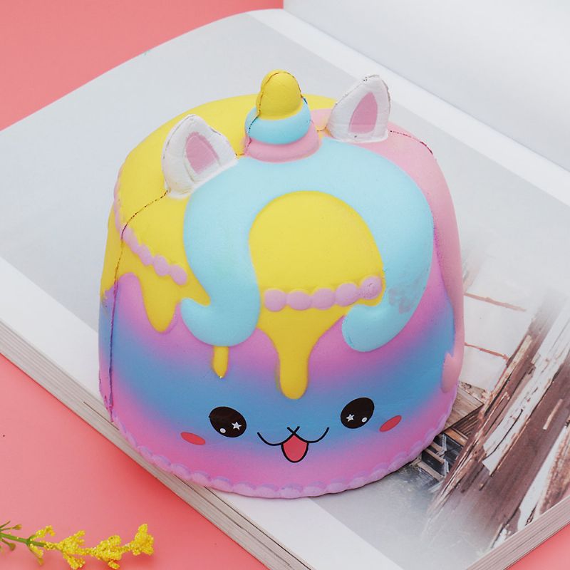 Kawaii Crown Cake Squishy Søt Soft Solw Rising Toy Tegneserie Gavesamling Med Innpakning