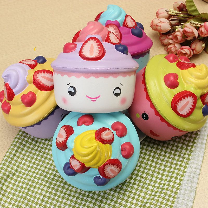 Leilei Squishy Strawberry Frukt Ice Cream Cup Cupcake Slow Rising Original Emballasje Collection Gift