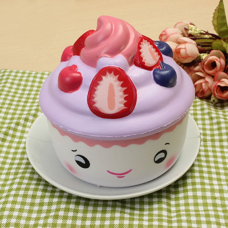 Leilei Squishy Strawberry Frukt Ice Cream Cup Cupcake Slow Rising Original Emballasje Collection Gift