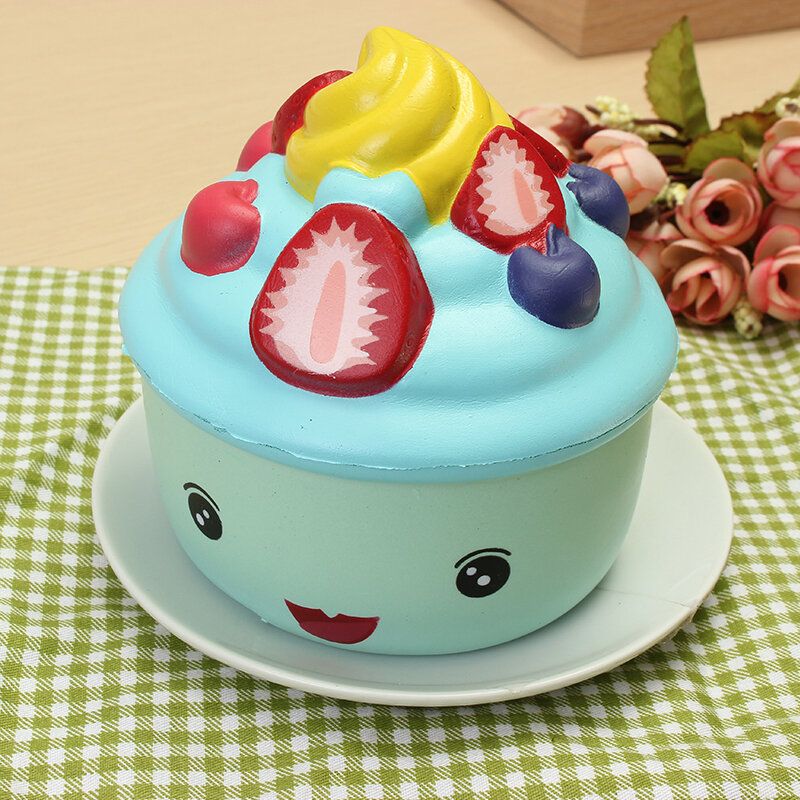 Leilei Squishy Strawberry Frukt Ice Cream Cup Cupcake Slow Rising Original Emballasje Collection Gift