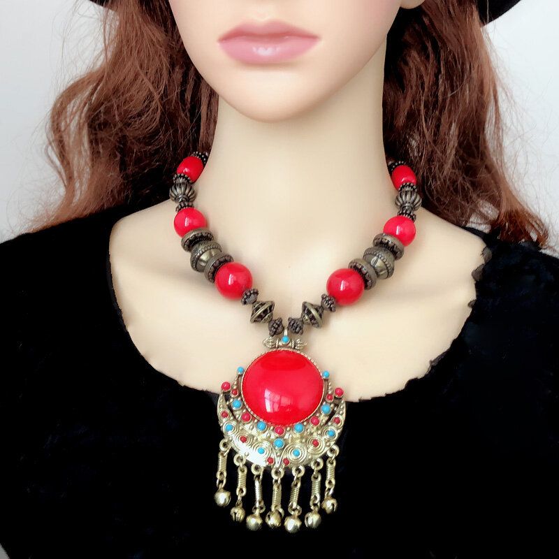 Bohemian Flower Pendant Halskjede Vintage Bell Tassel Beaded Genser Kjede Dame Strandskjørt Tilbehør