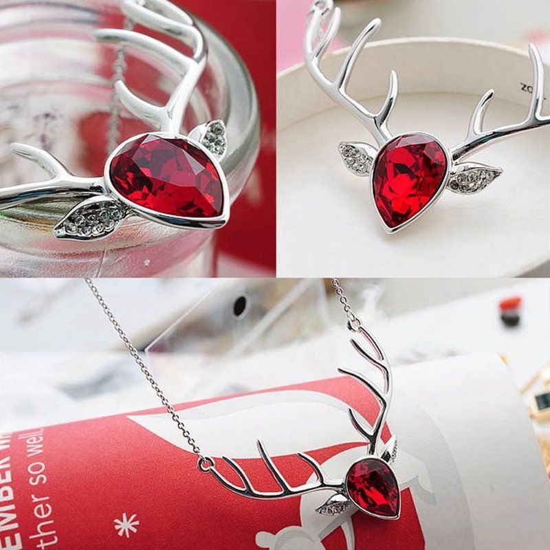 Elegant Deer Crystal Halskjede Sliv Anheng Kort Stil For Kvinner