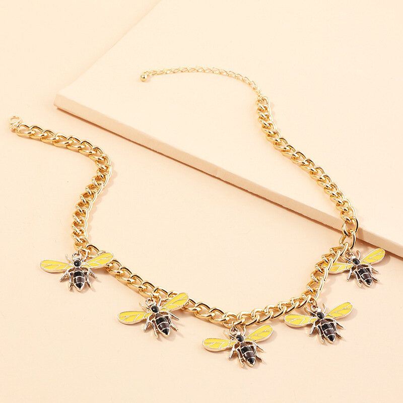 Trendy Metal Bee Tassel Halskjede Geometrisk Stereoskopisk Bee Anheng Kjede