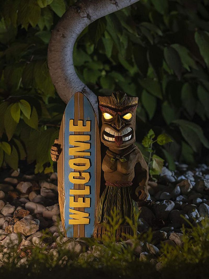 1 Pc Led-lys Welocme Vintage Resin Creative Tribal Totem Figur Statue Skulptur Med Surfebrett Utendørs Innendørs Gårdsplass Hage Dekor