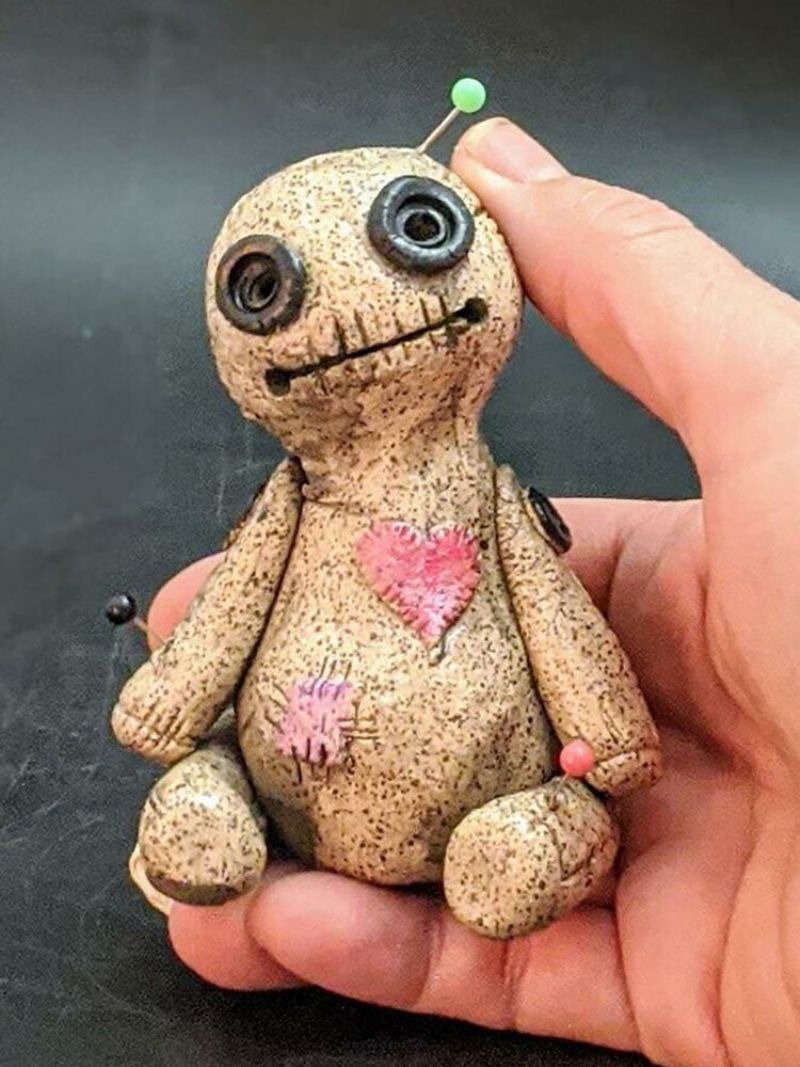 Voodoo Doll Cone Brenner Røkelsesbrenner Desktop Resin Ornament Håndlaget Carft Dekorative Rekvisitter Hjem Hage Decoration Røkelsekar