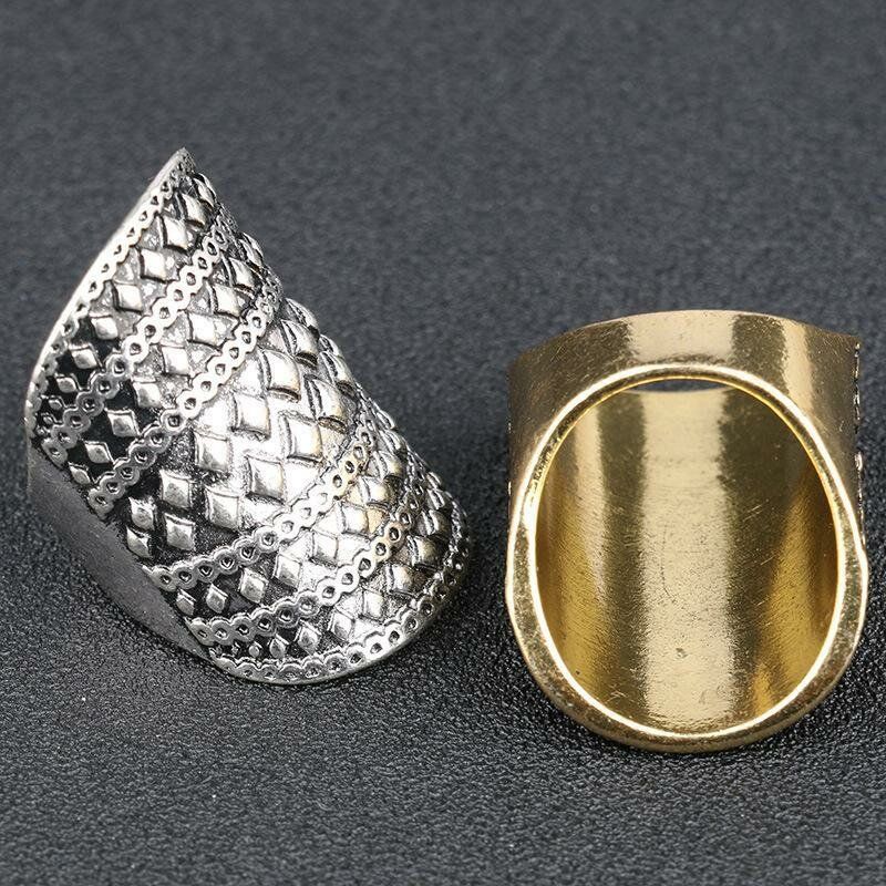 Bohemian Geometrisk Solid Diamond Ring Overdrevet Punk Rivet Metal Finger