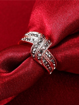 Luksus Wedding Ring Legering Rhinestone U-formet For Kvinner Gift