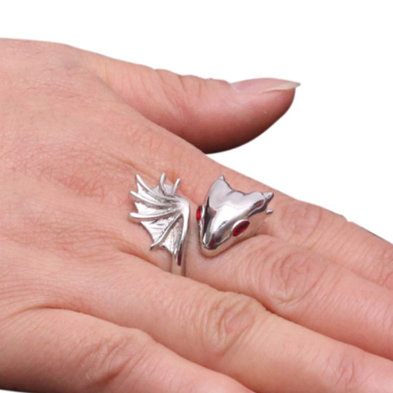 Punk Stil Fingerring For Kvinner Slitasje Gavevalg Rent Kobber Outlandish Dame Ring Hånd Ornament Dragon Diamant Finger