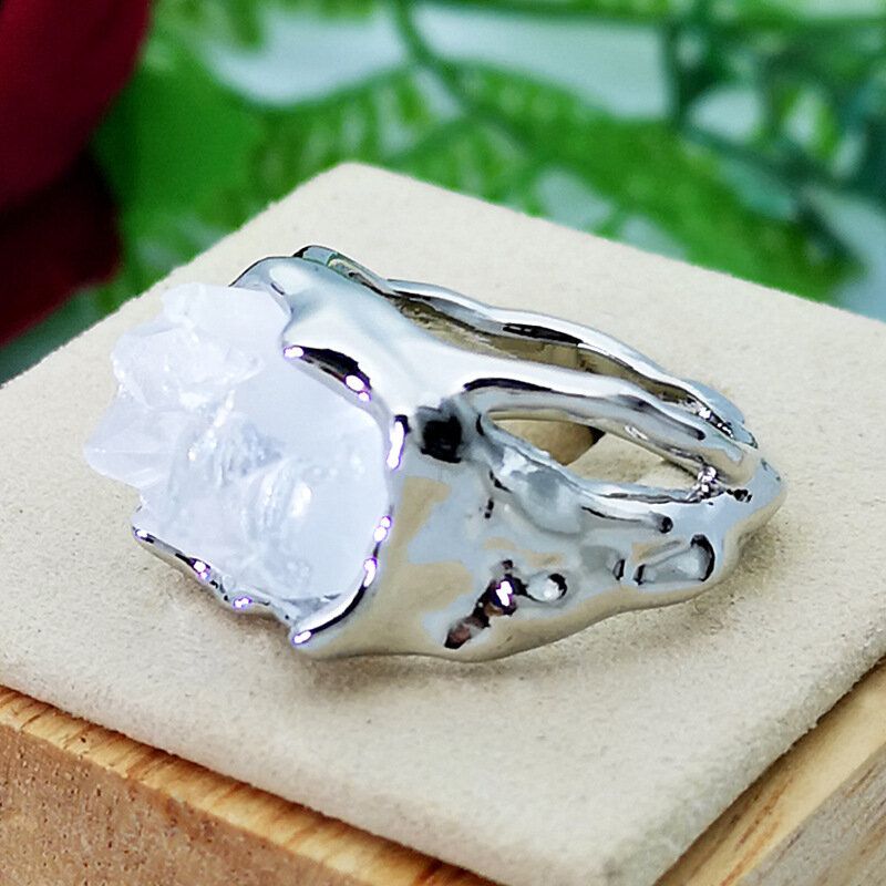 Vintage Geometrisk Uregelmessig Naturlig Krystallmalmring Metall Hul Gjennomsiktig Gemstone Fingerringer