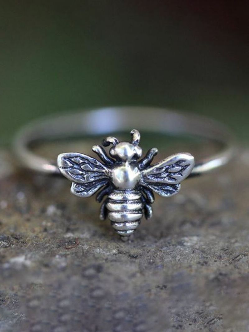 Vintage Metal Bee Ring Enkel Tredimensjonal Dyrering