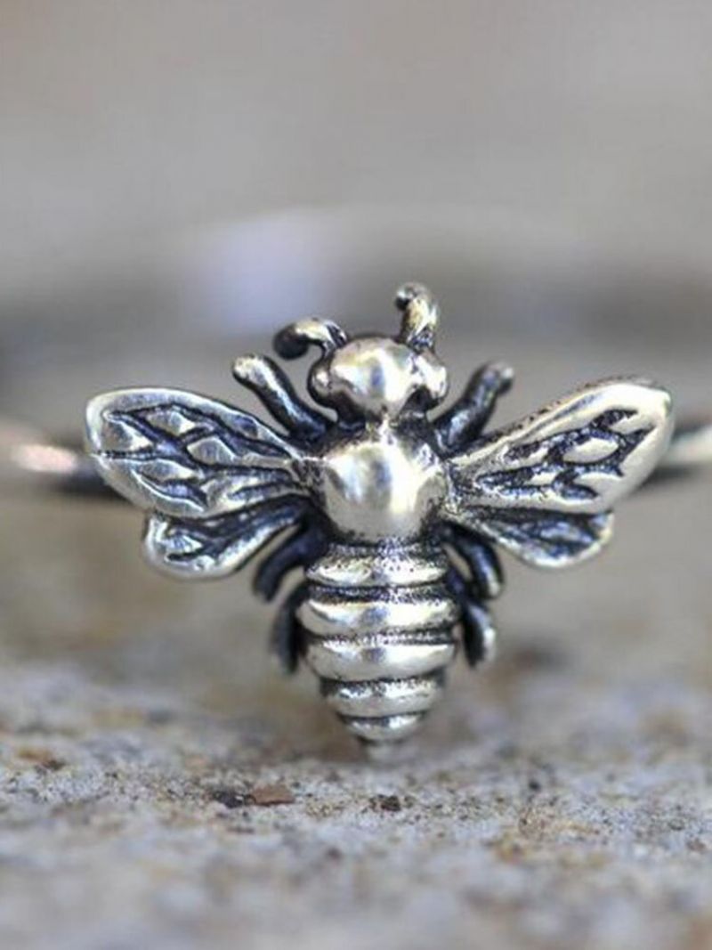 Vintage Metal Bee Ring Enkel Tredimensjonal Dyrering