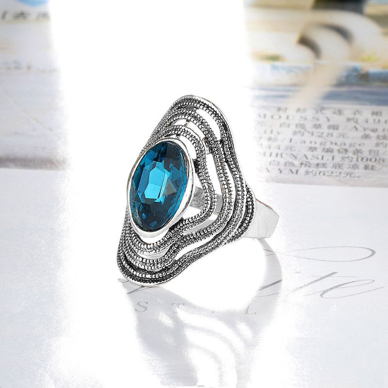 Vintage Metal Dusk Hul Gemstone Ring Geometrisk Oval Blå Glass Finger