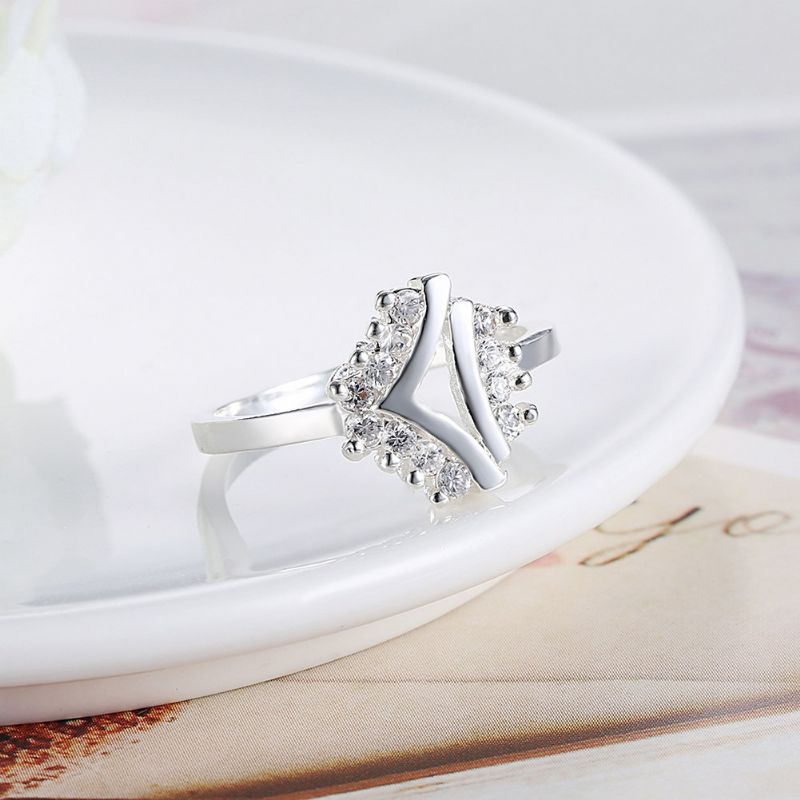 Yueyin Geometri Ring Triangle Zircon Dame