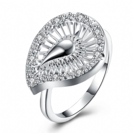 Yueyin Luxury Ring Water Drop Zircon