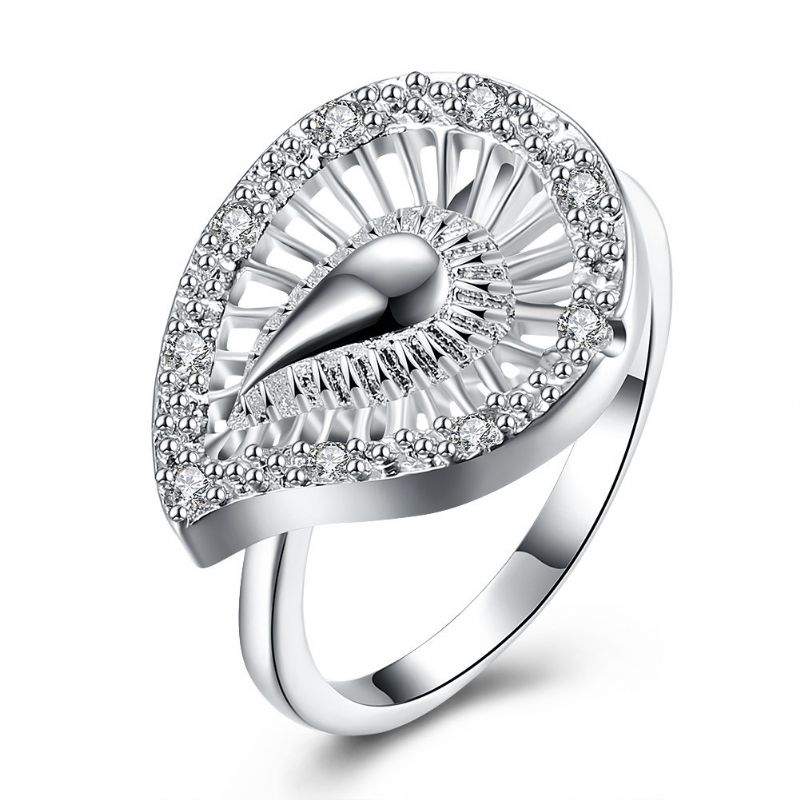 Yueyin Luxury Ring Water Drop Zircon