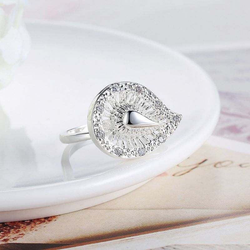 Yueyin Luxury Ring Water Drop Zircon