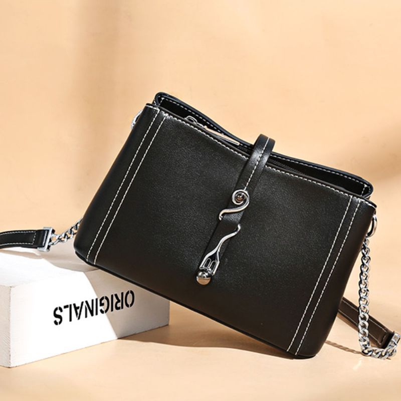 2023 New Fashion Chain Kvinner Cross Shoulder Bag Korea-stil Contracted Sling Bag Personlighet Mote Håndveske