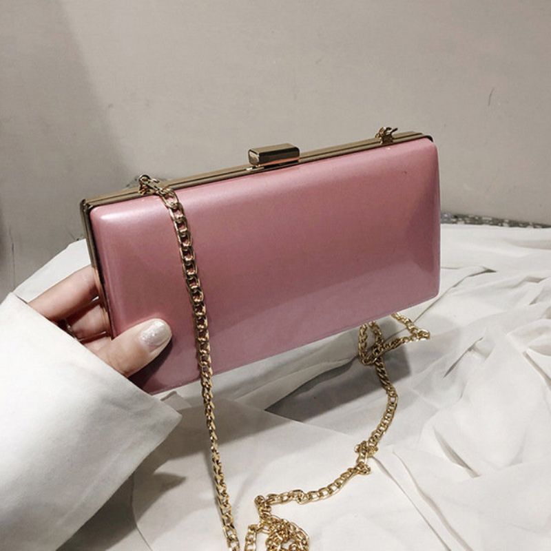 Advanced Sense Bag Foreign Air Female Bag 2023 New Wave Korean Version Of The Wild Patent Leather Clutch Bag Chain Messenger Bag