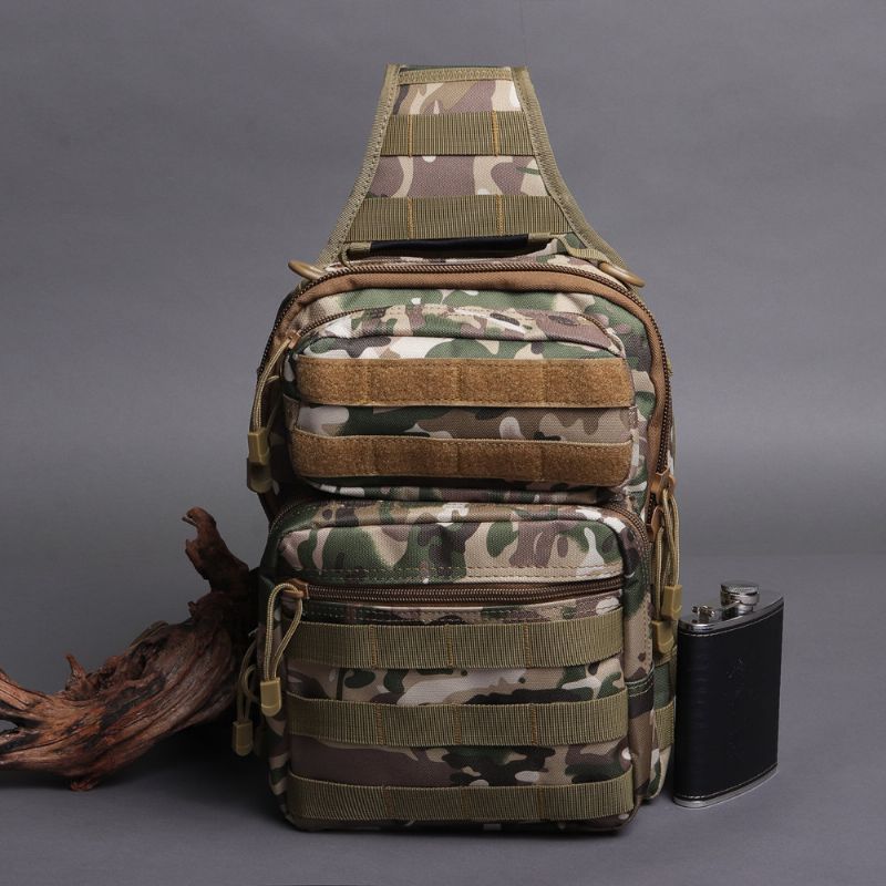 Canvas Camouflage Outdoor Travel Sling Bag Stor Kapasitet Tactical Chest Bag Crossbody Bag