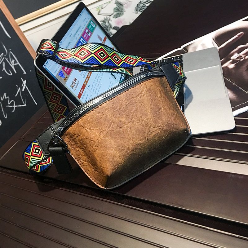 Menn Telefon Veske Etnisk Stropp Hip-hop Bryst Crossbody Bag